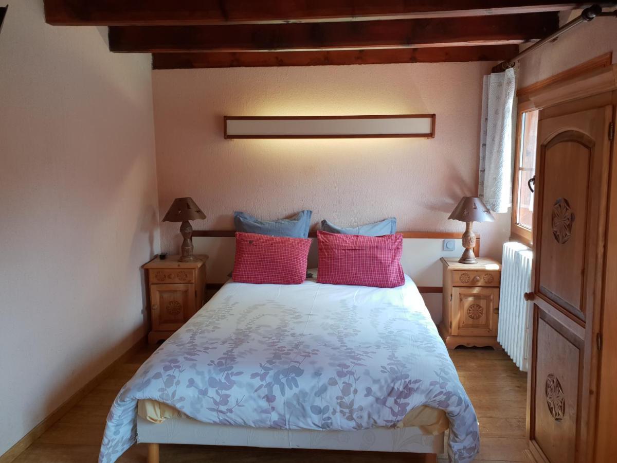 לינה וארוחת בוקר Saint-Martin-Vésubie Grand Chalet Du Boreon מראה חיצוני תמונה