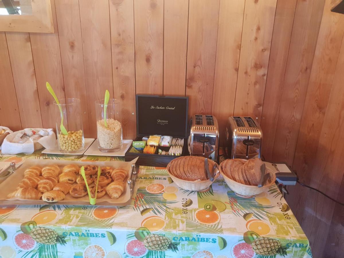לינה וארוחת בוקר Saint-Martin-Vésubie Grand Chalet Du Boreon מראה חיצוני תמונה